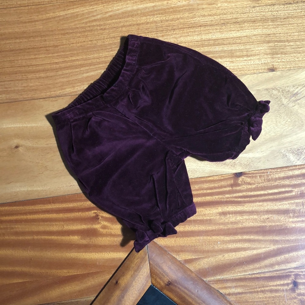 Janie & Jack Wine Velvet Shorts w Bow 💕